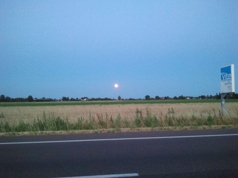Luna piena su Molino Di Gazzata - foto di TT