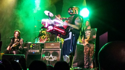 STEVE VAI al Vox di Nonantola (MO) - foto di Saura Terenziani.