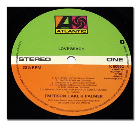 sì, dai va beh, questa l'ho messa per farvi sorridere...la conoscete la mia ossessione per LB, no?