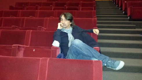 TT sulle comode poltroncine dell'Europauditorium di Bologtna (foto della groupie)