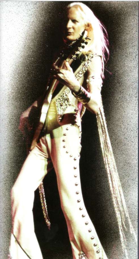 JW TRUE TO THE BLUES 004