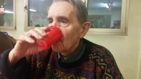 Brian ci dà di spumante al Xmas party - foto TT